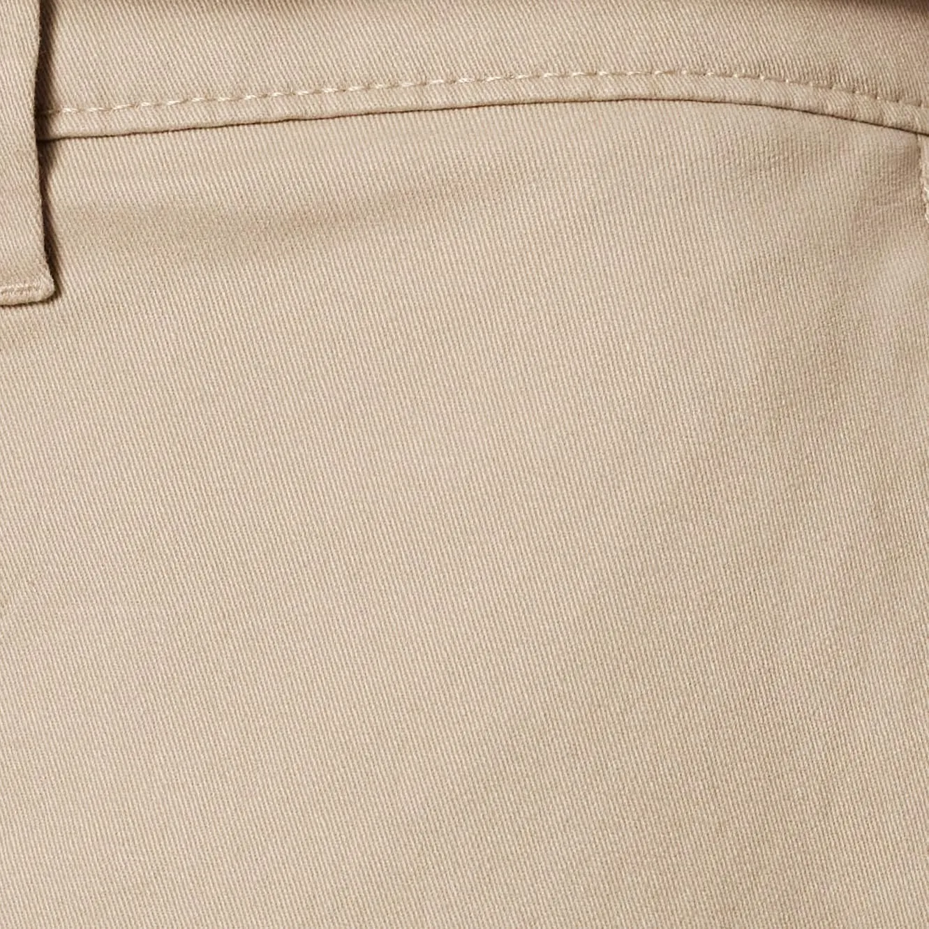 Amazon Essentials Men's Classic-Fit Casual Stretch Chino Pant